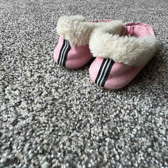 Nautica pink slippers - Picture 4 of 11